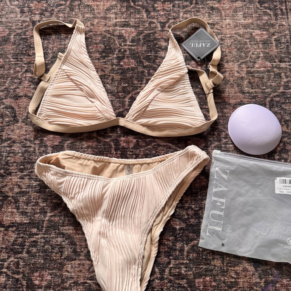 Zaful Nude Ribbed Bikini Set